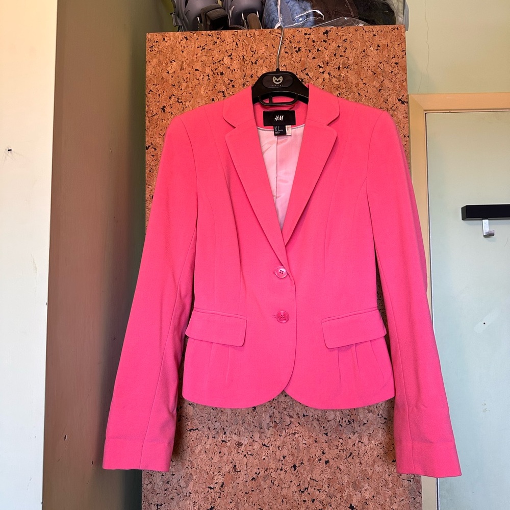 H&M Women's peachy pink Blazer